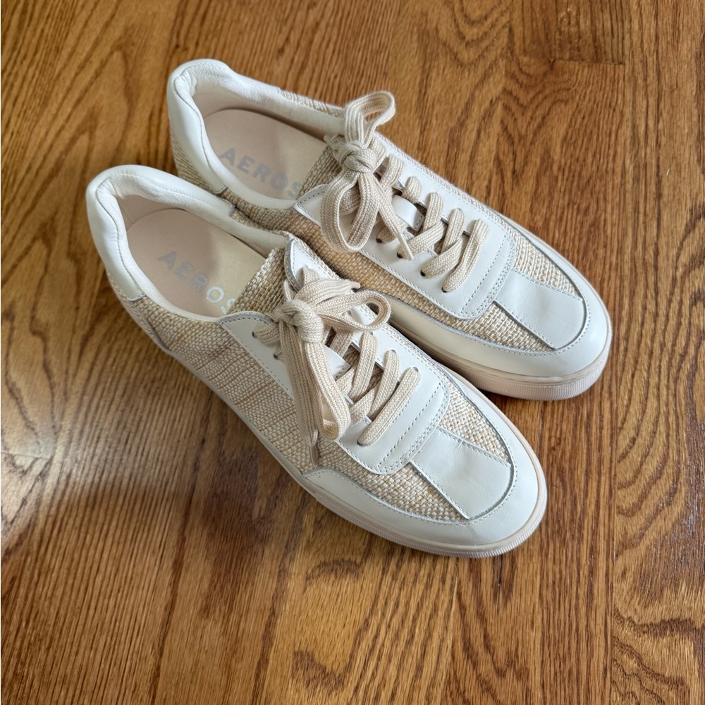 Aerosols Sneakers